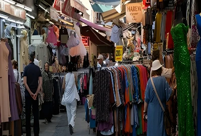 Shopping & Local Markets
