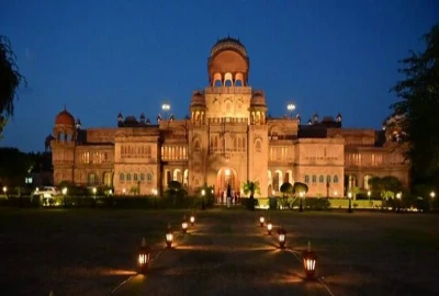 Historical Forts & Palaces