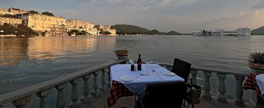Ambrai Restaurant Udaipur